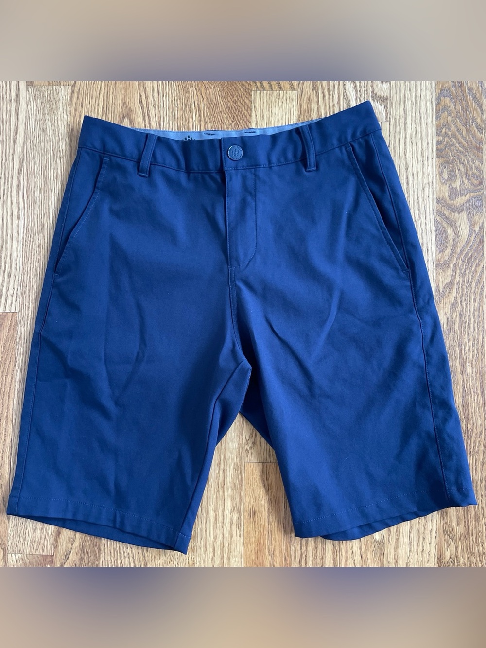 Puma men’s navy 9” golf shorts - size 28 waist